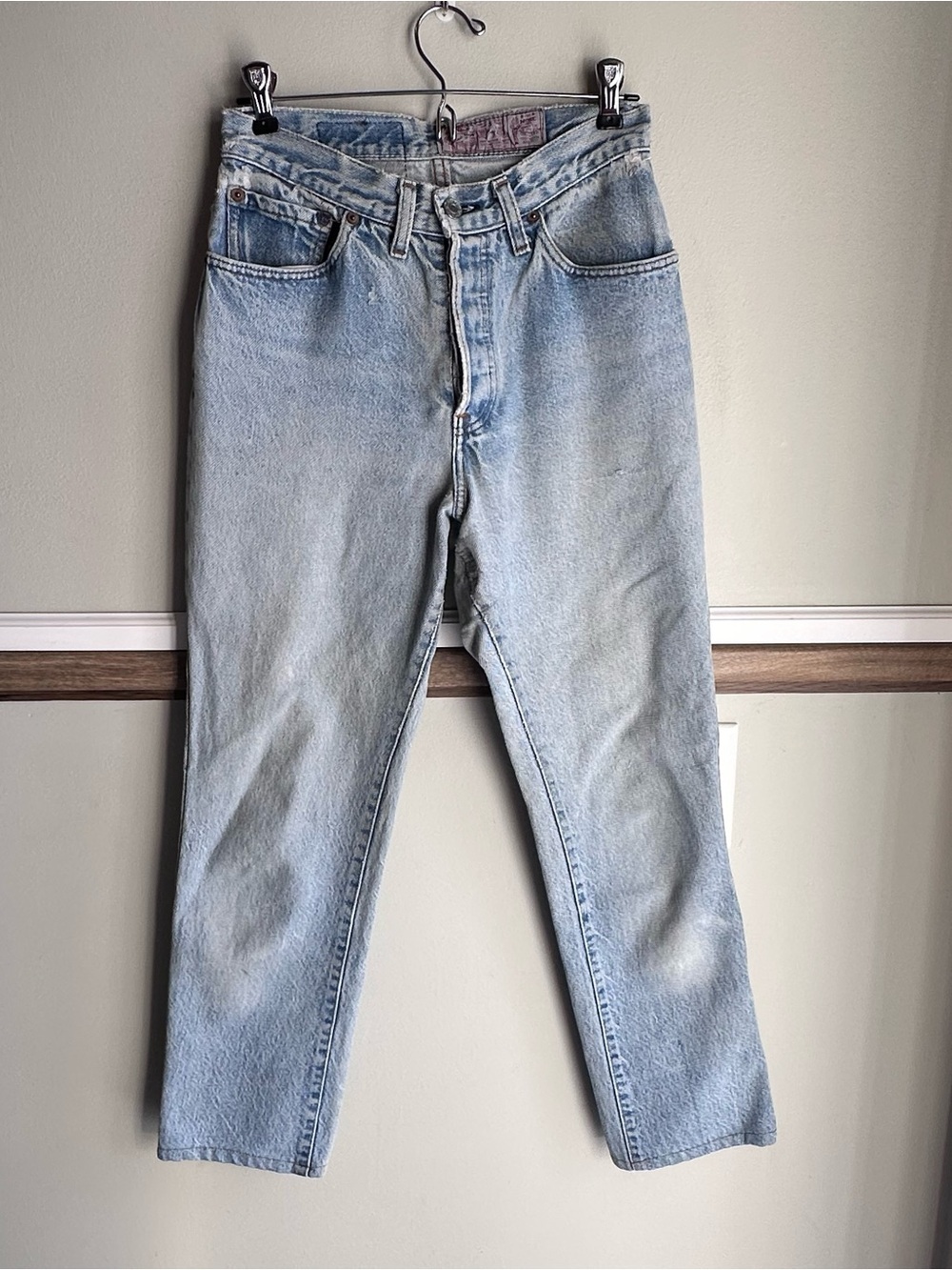 Vintage Levis 501 Wash Em Hot Tag Light Wash Straight Leg Jeans​
